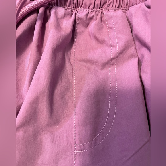 Women’s Size Small Activewear Pink Shorts by Forever 21 Cargo Pockets!! - Picture 9 of 10